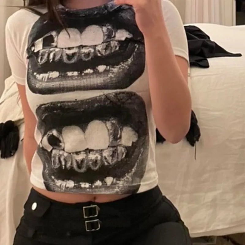 Graphic Lips Tee